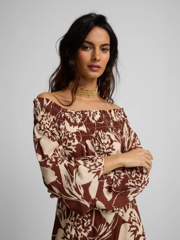 STRAPLESS DRESS WITH BROWN PRINT