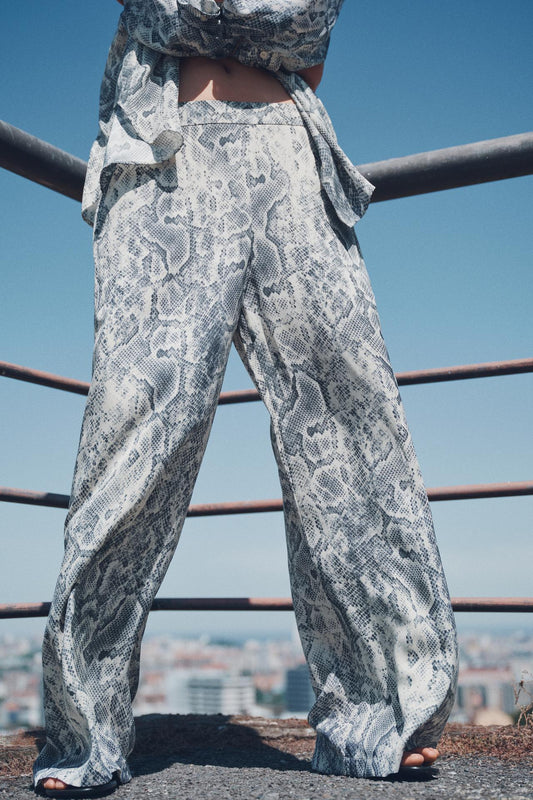 Pantalon wide leg à imprimé animalier