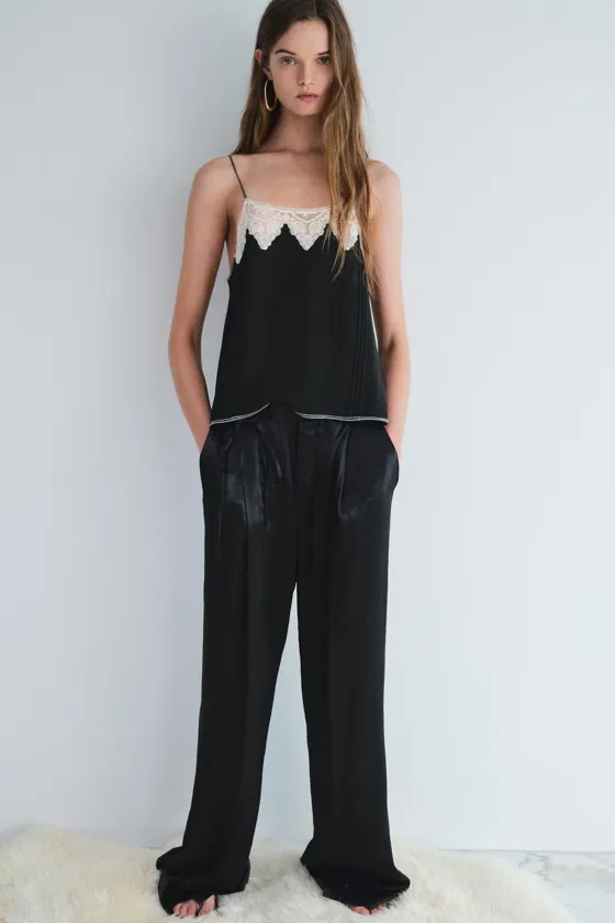Top style lingerie avec dentelle — ZW COLLECTION