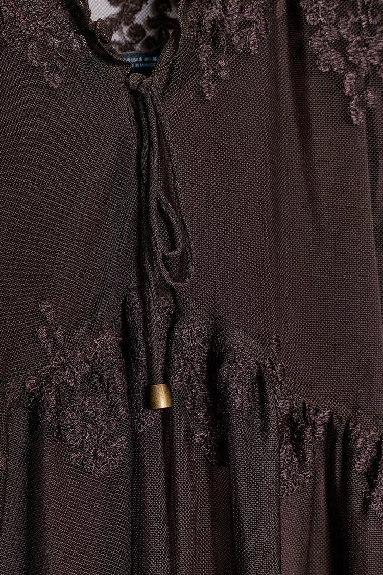 TULLE EMBROIDERED LACE BLOUSE