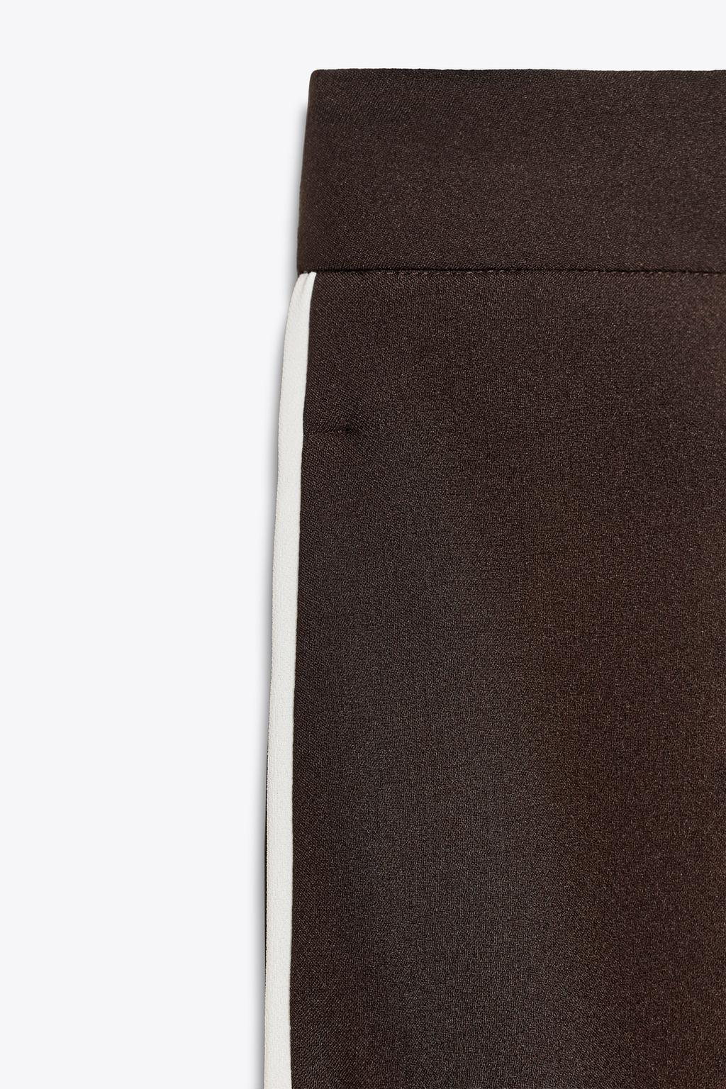 straight-leg trousers