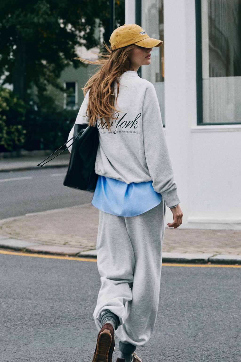 NEW YORK PLUSH SWEATSHIRT