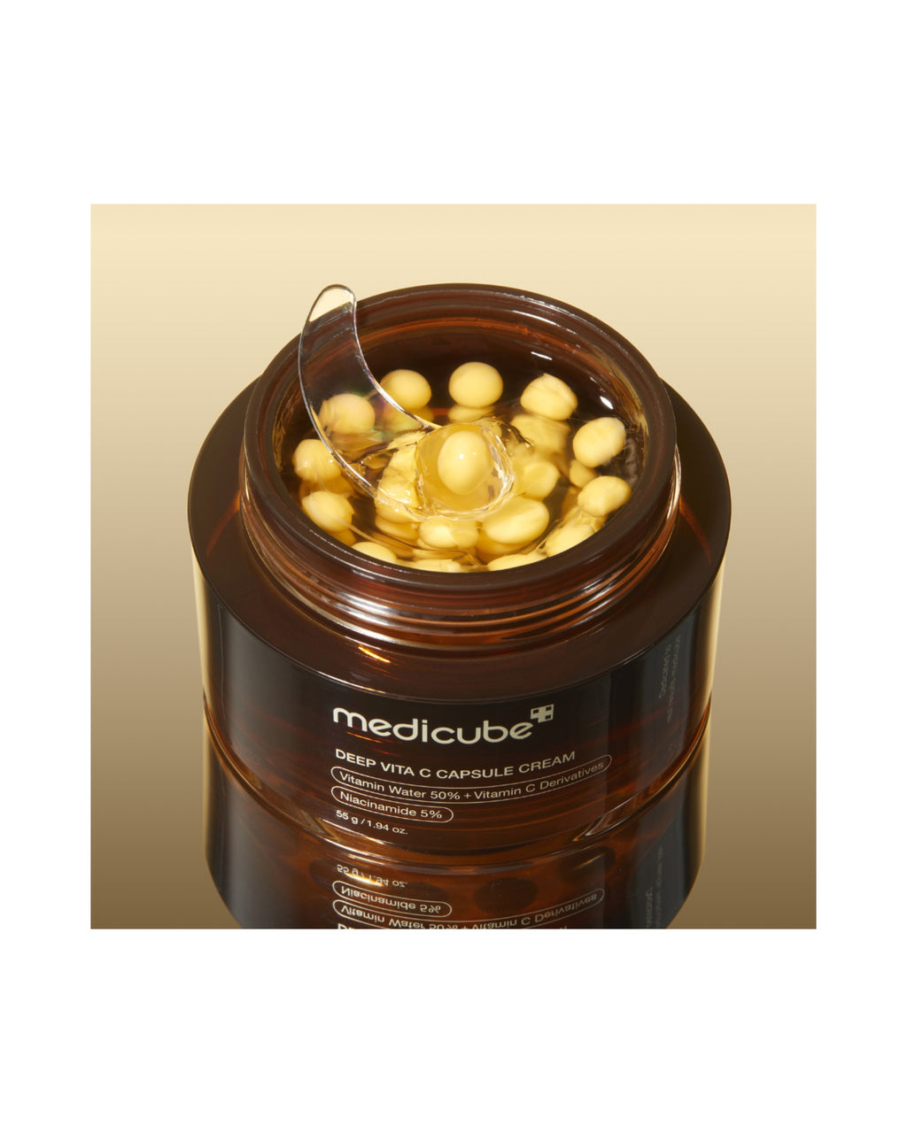 Texture gel et capsules de la crème Medicube Deep Vita C
