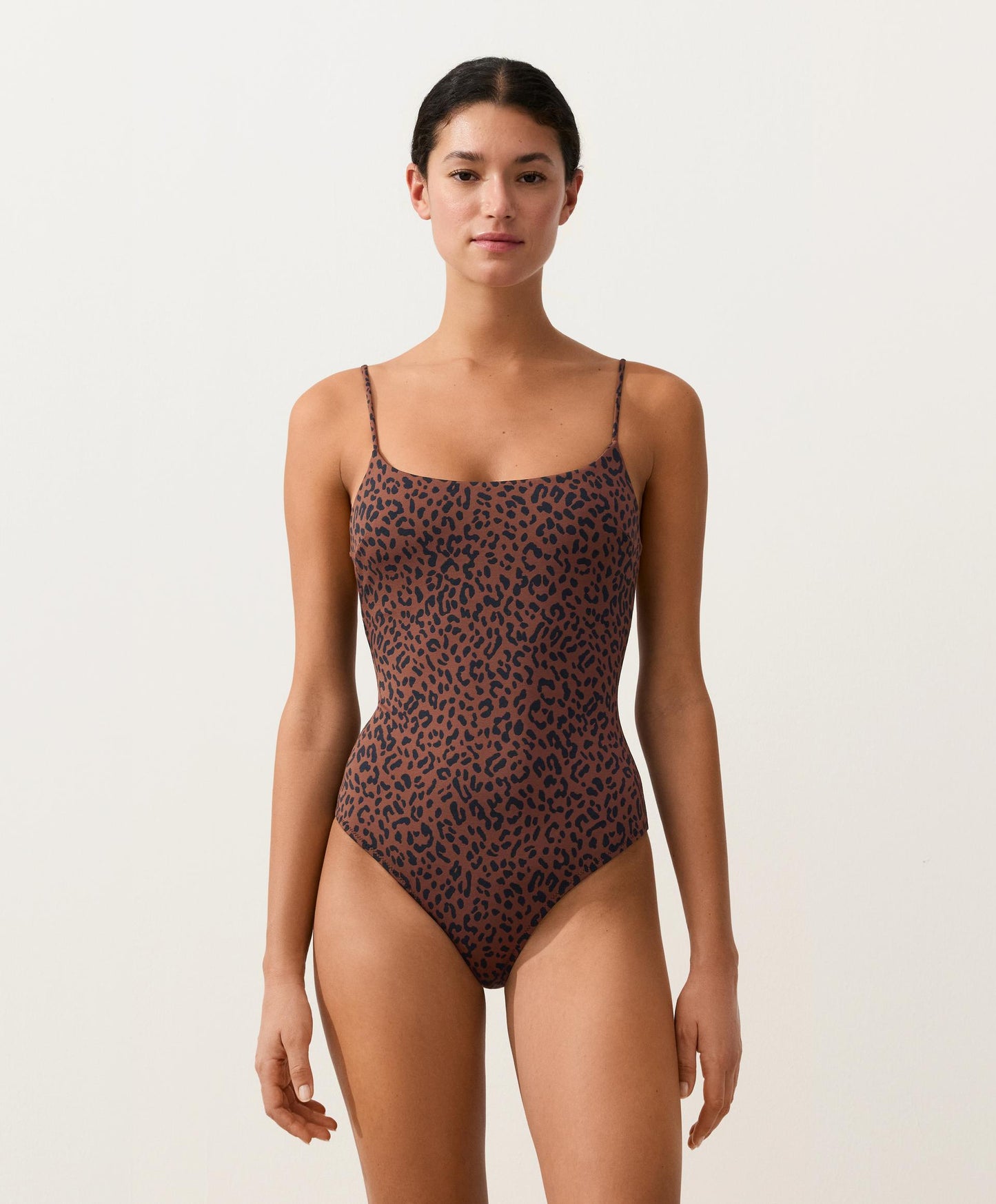 MAILLOT DE BAIN LÉOPARD ÉLÉGANT – COUPE SCULPTANTE