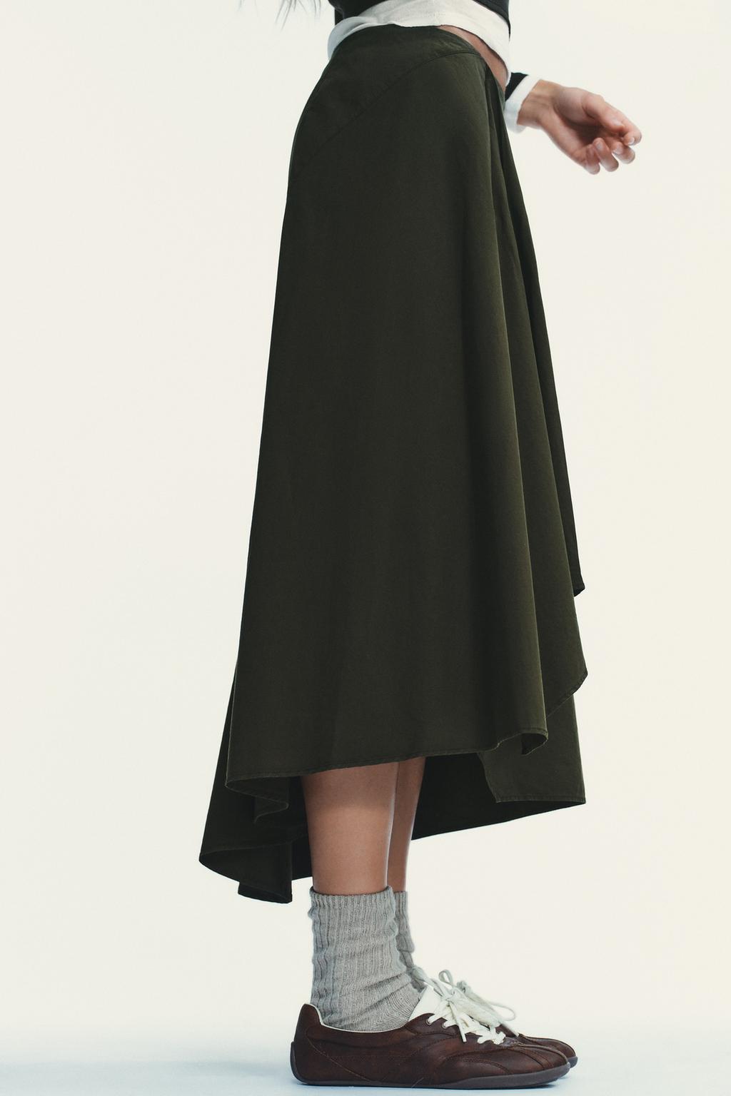 [B7] ASYMMETRIC MIDI SKIRT