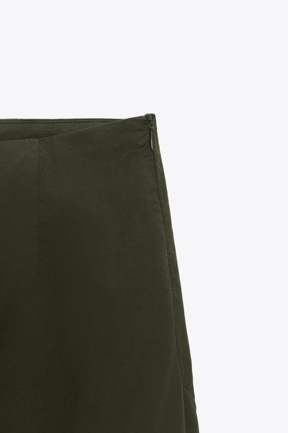 ASYMMETRIC MIDI SKIRT
