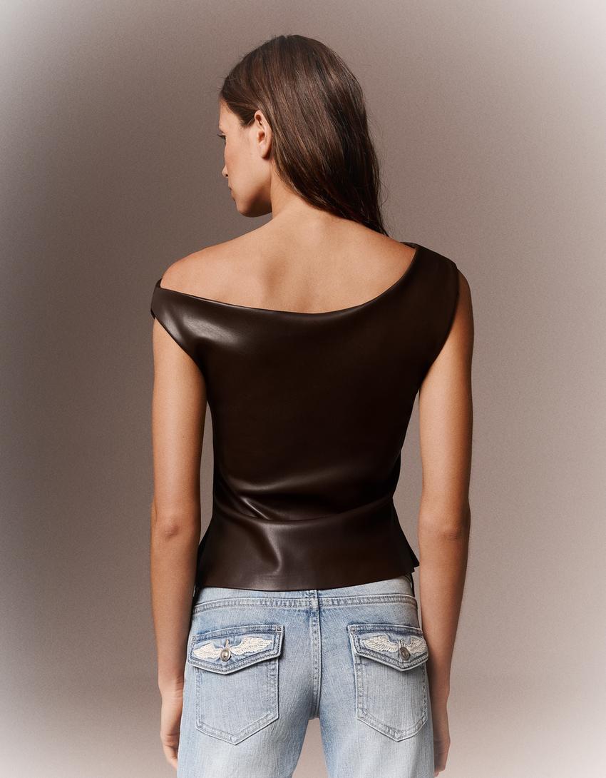 Bershka Asymmetric Polyurethane - Brown