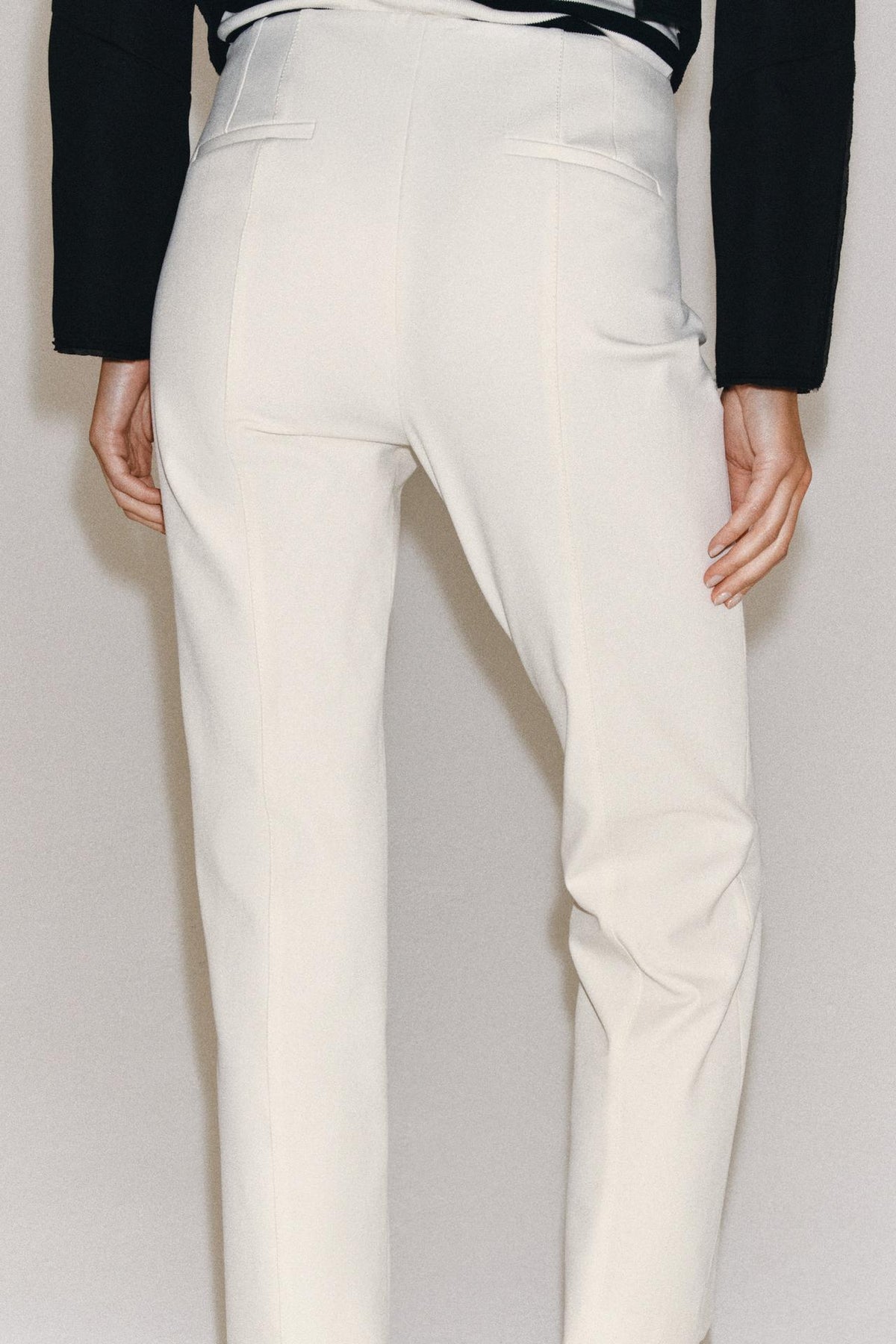 [E6] ZW COLLECTION CROPPED TROUSERS