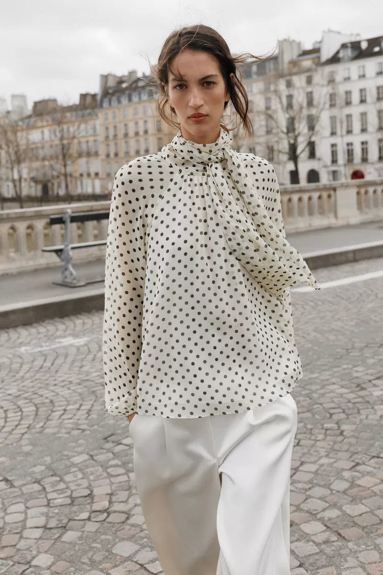 [B3] POLKA DOT BEIGE BLOUSE WITH BOW