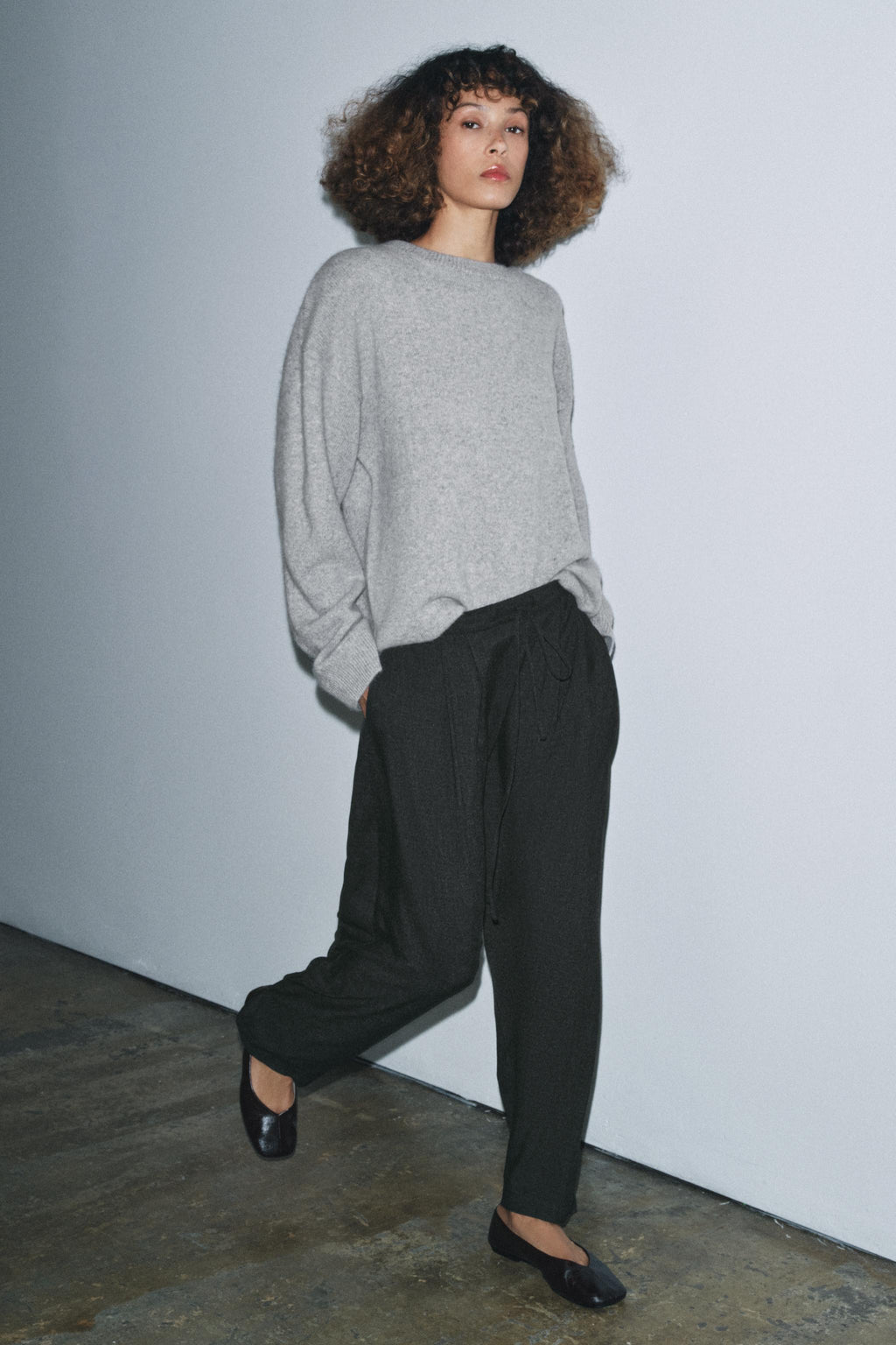 LIMITED EDITION ZARA BAGGY TROUSERS