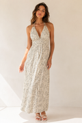 HALTER MAXI DRESS FEATURING A GEOMETRIC PRINT