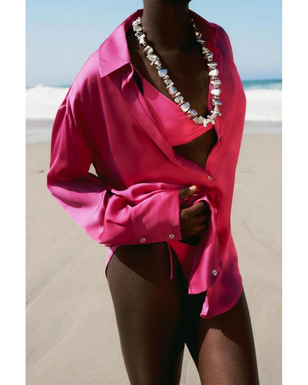 [B9] OVERSIZED SATIN SHIRT