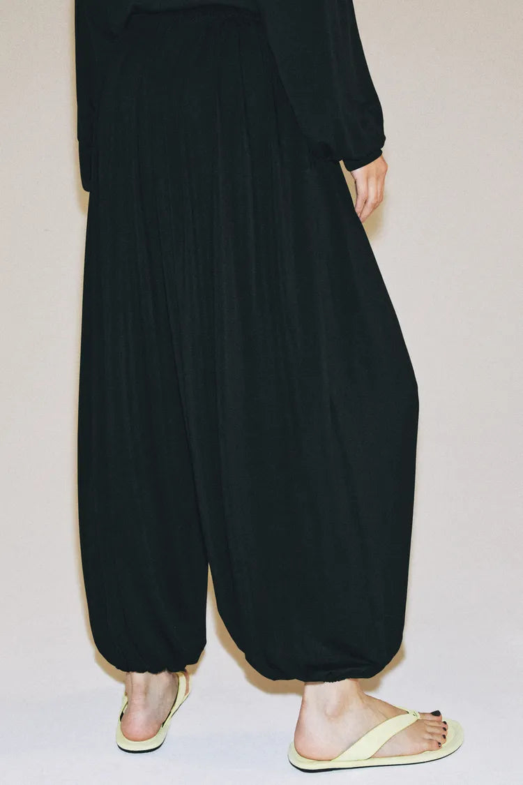 [D1] FLOWING SAROUEL TROUSERS