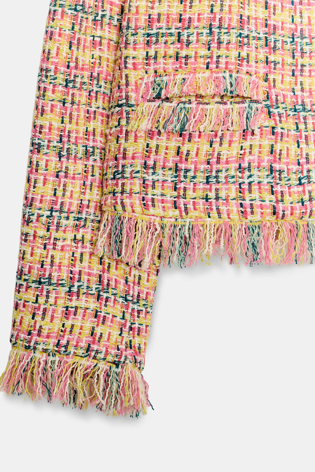 TEXTURED FRINGED BLAZER