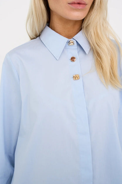 [A3] Cotton Poplin Shirt with Decorative Buttons