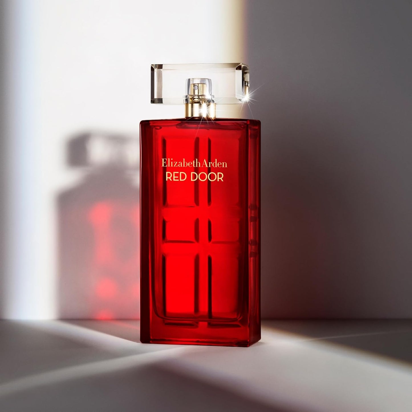 Elizabeth Arden Red Door Eau de Toilette Spray, 50ml