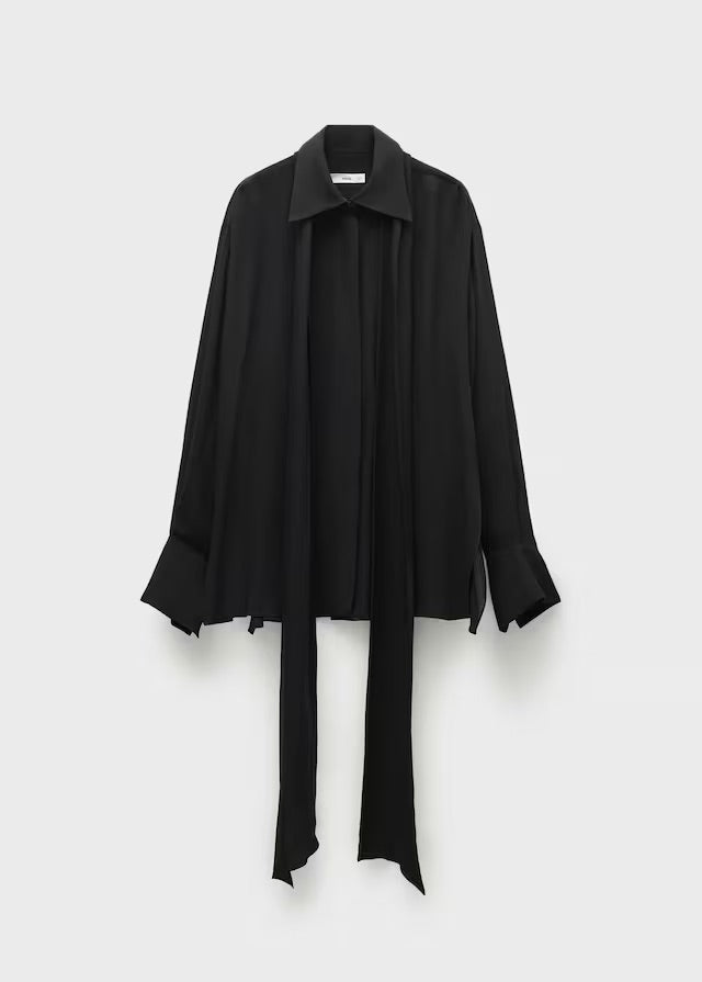 Chemise en Dentelle Semi-Transparente