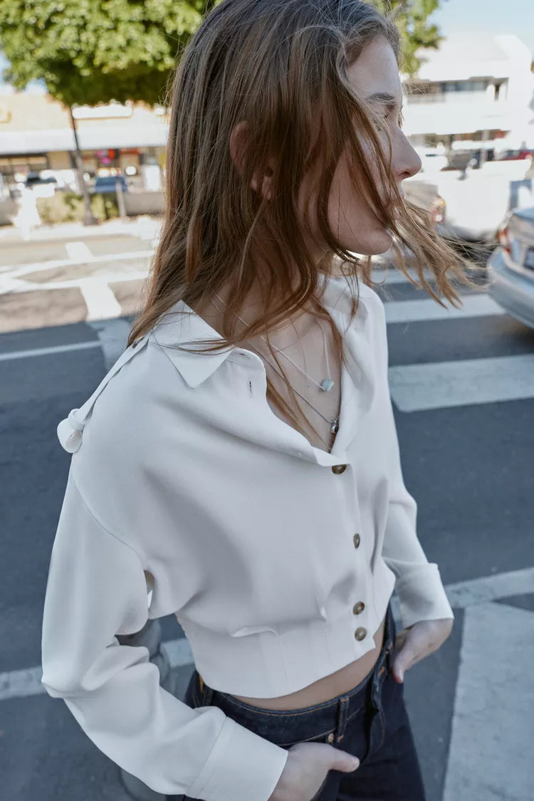 [B6] SHORT SHIRT WITH SHOULDER TABS