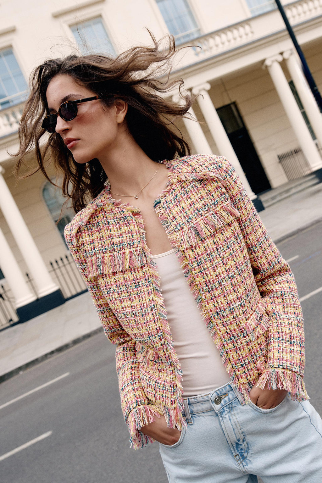 TEXTURED FRINGED BLAZER