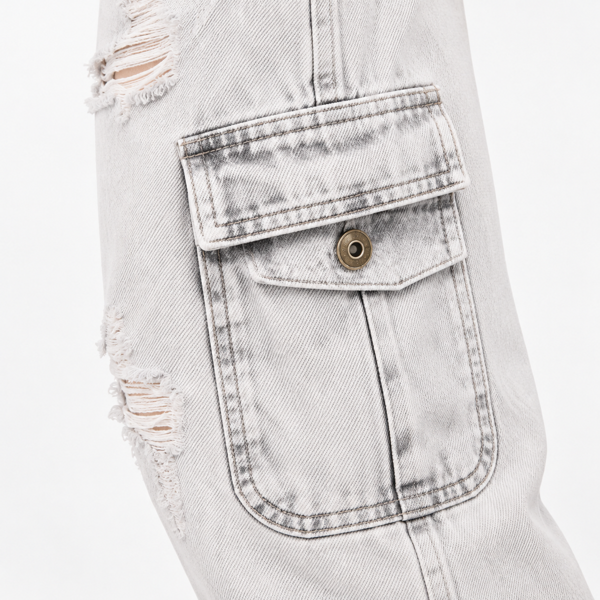 Zara Distressed Denim Cargo Dungarees – Light Wash