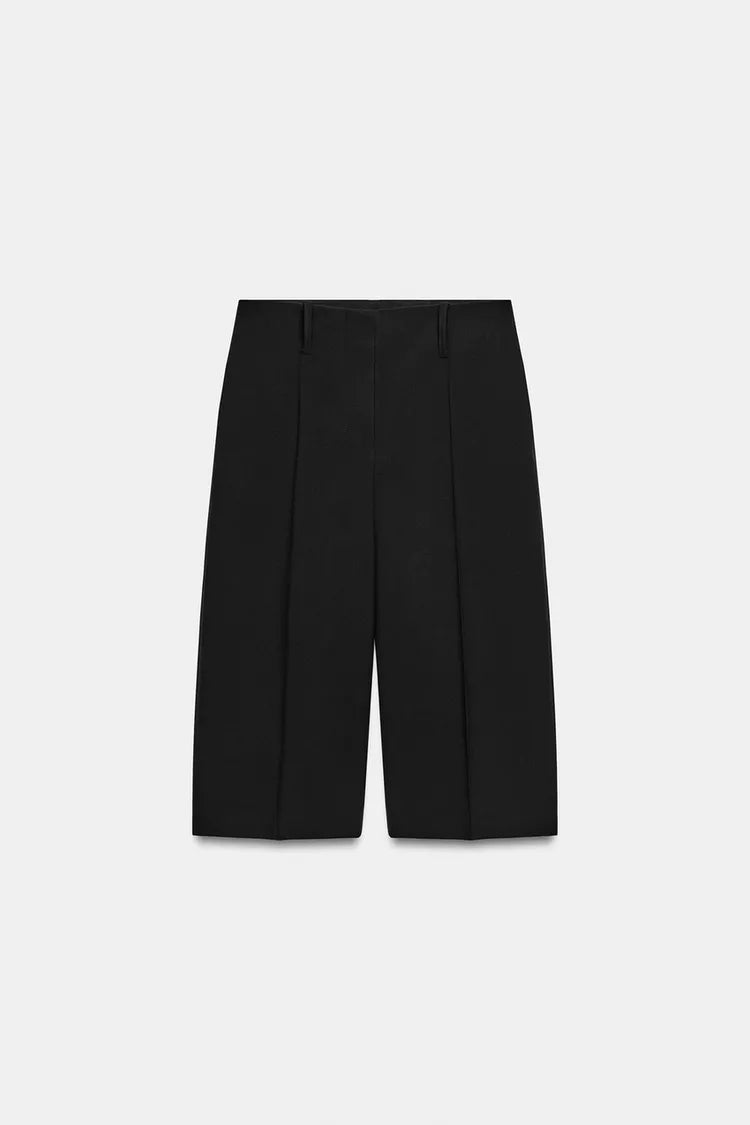 ZW COLLECTION STRAIGHT PLEATED BERMUDA SHORTS