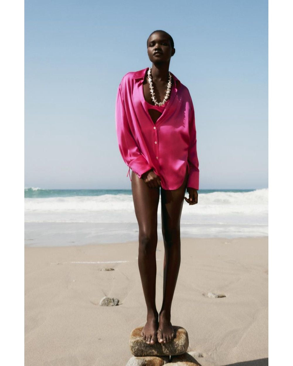 [B9] OVERSIZED SATIN SHIRT
