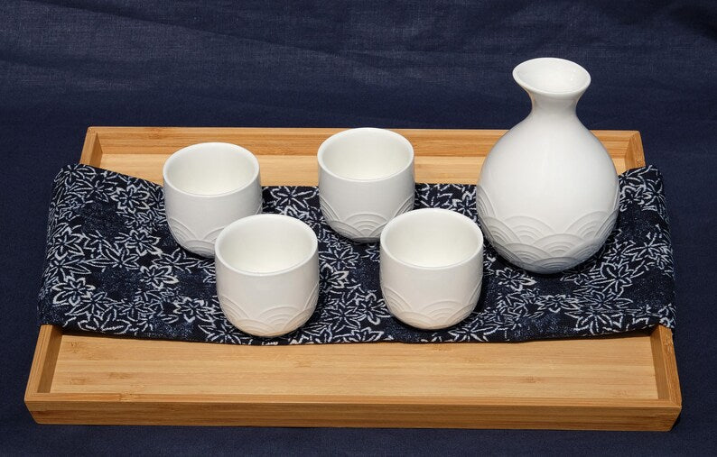 WHITE TEXTURED WAVE SET 4 CUP