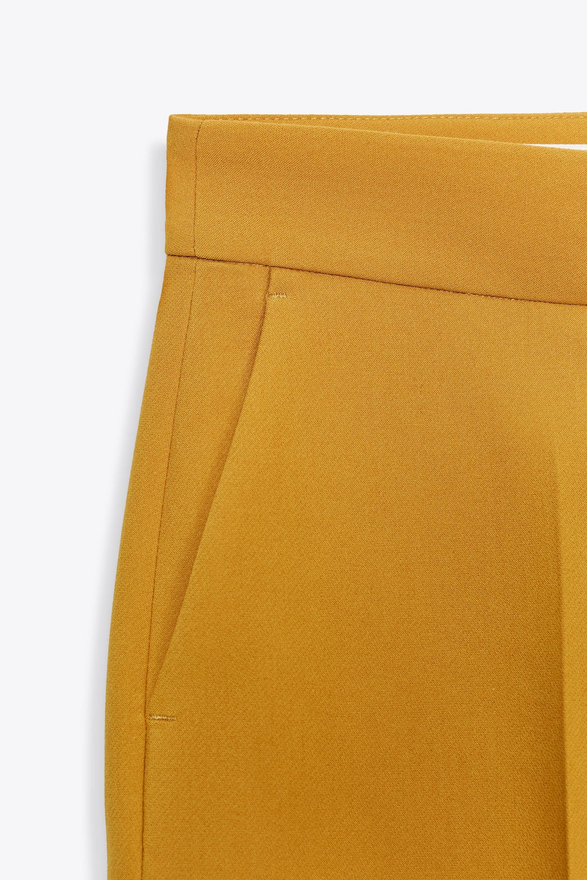ZARA HIGH-WAISTED STRAIGHT FIT PANTS
