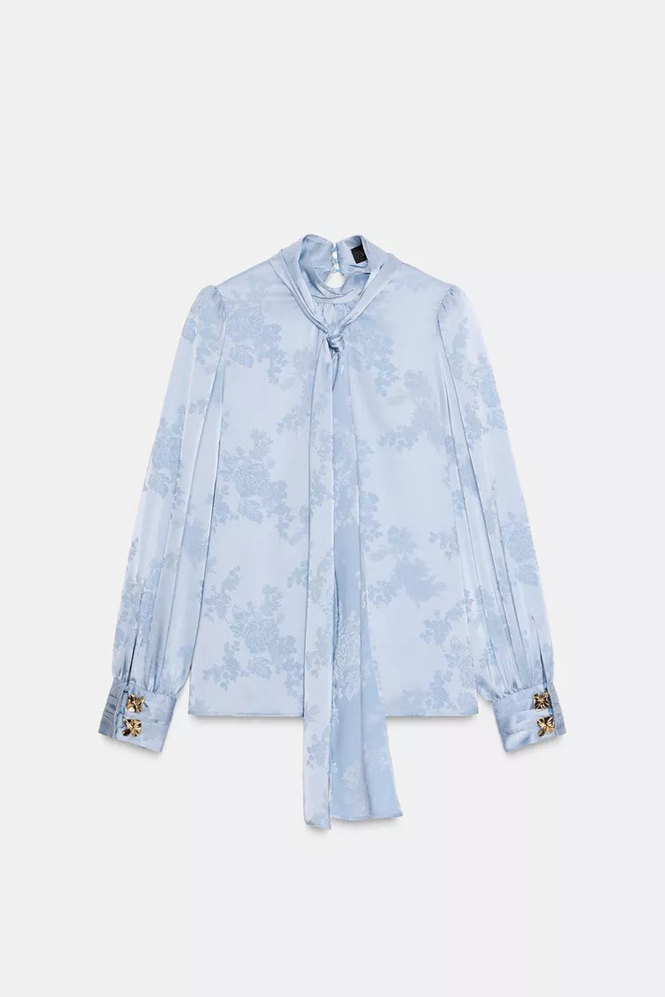 [A2] SATIN-FINISH JACQUARD SHIRT WITH BOW