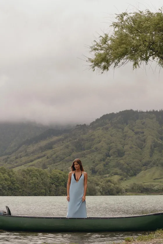 FLOWING DENIM DRESS
