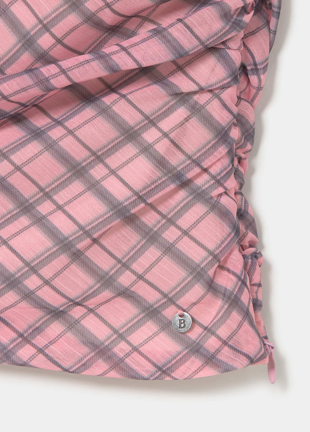 [C1] ASYMMETRICAL PLAID MESH TOP