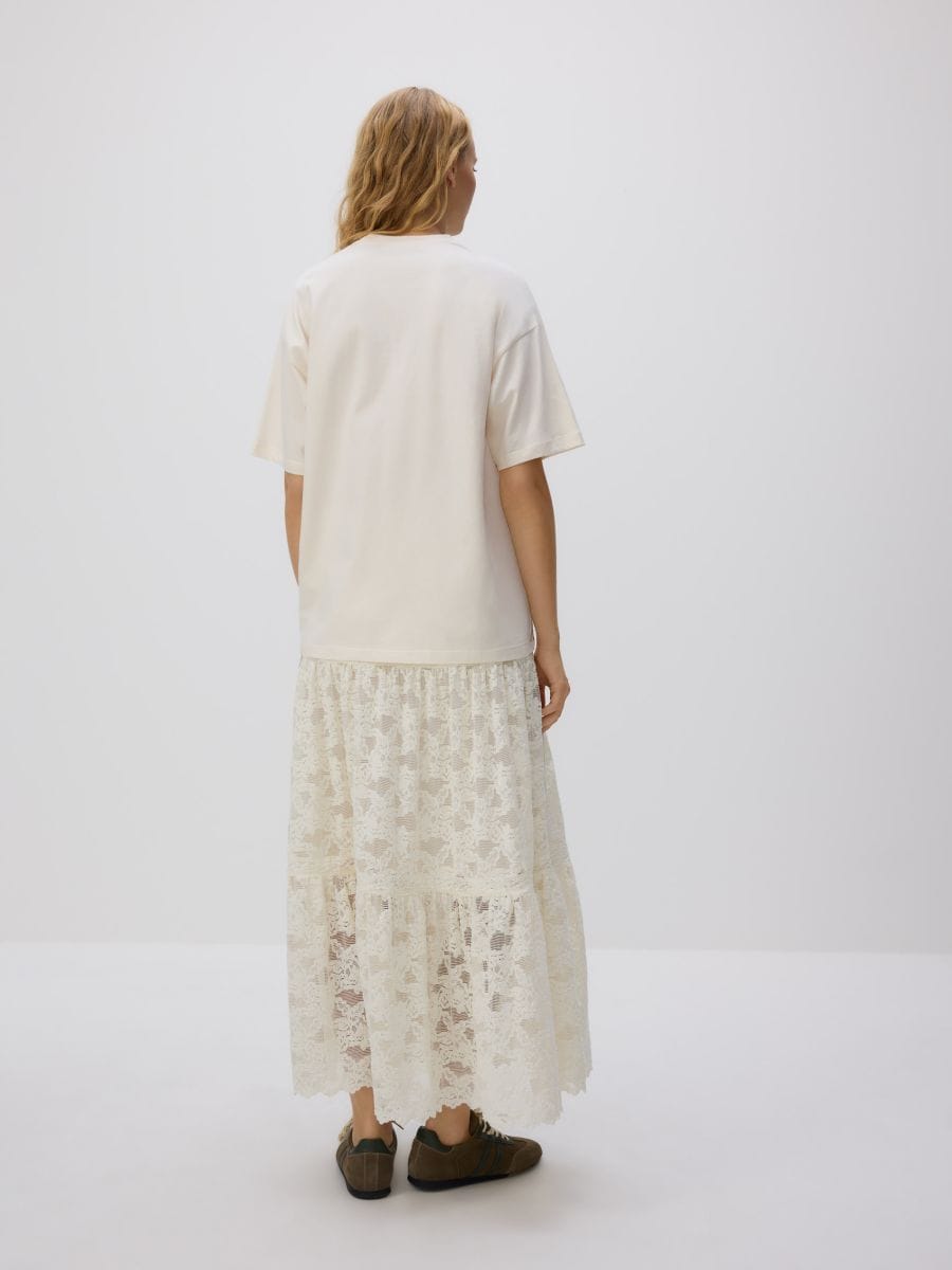 T-SHIRT WITH PRINT