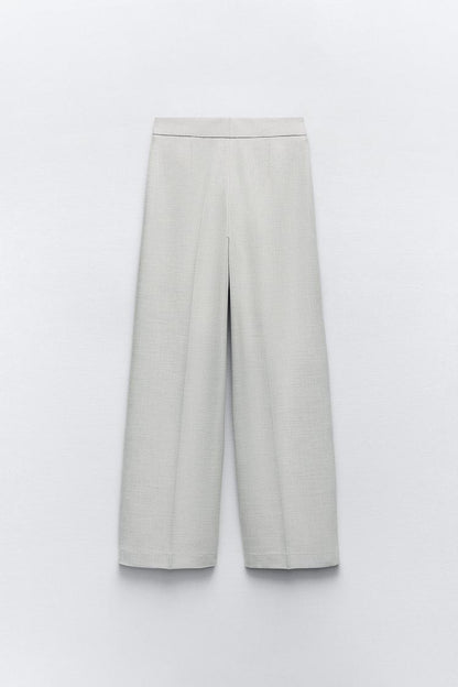 [X2] High-waisted straight-cut trousers
