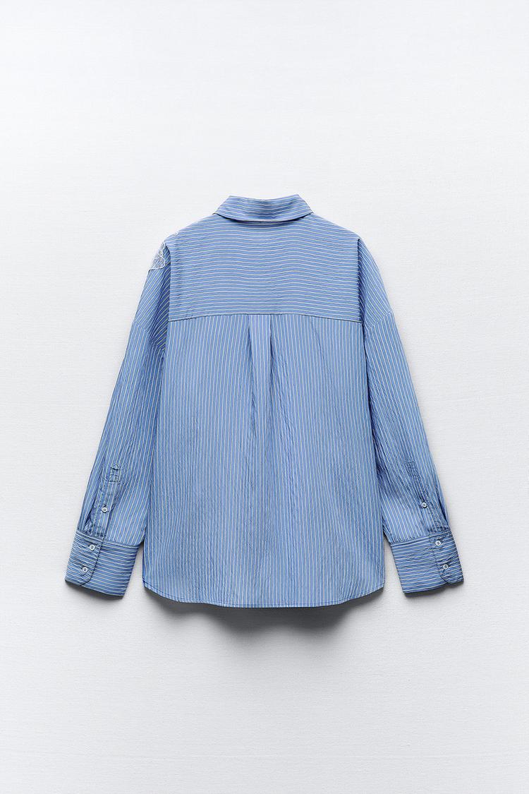 [A2] Striped shirt with floral embroidery