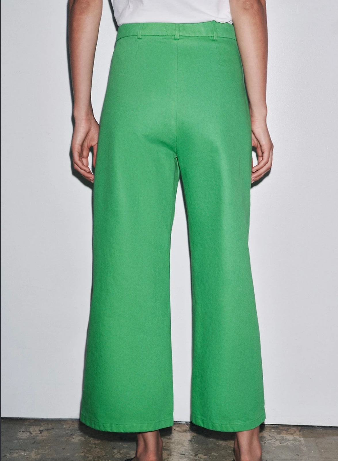 [E4] LIMITED EDITION HIGH-WAISTED PANTS