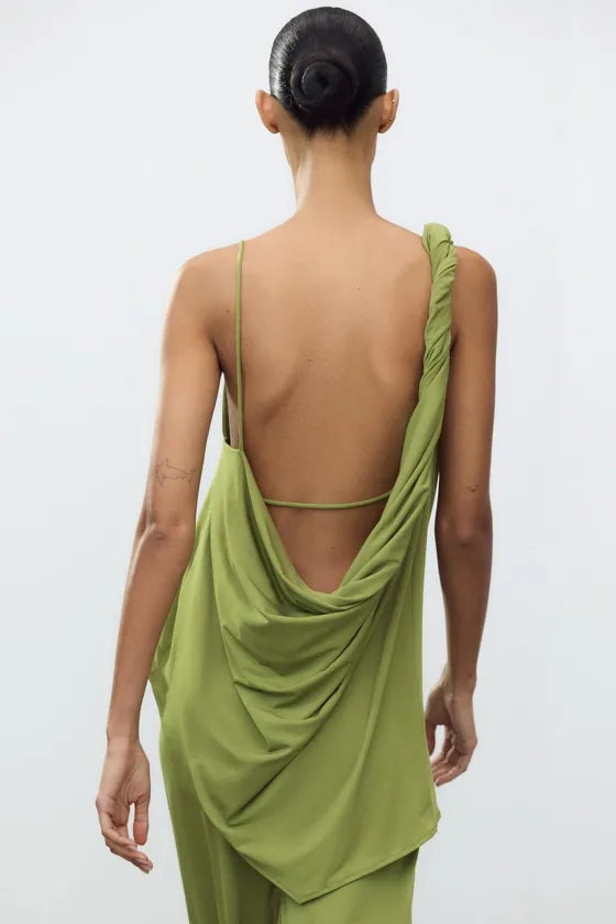 [E4] SCULPTED DRAPE STATEMENT TOP