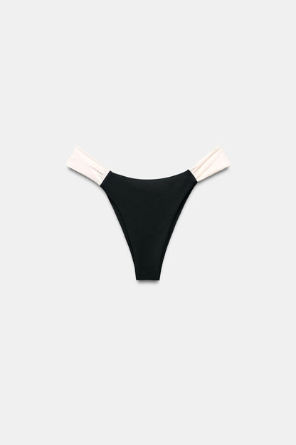 CONTRAST STRAP BIKINI