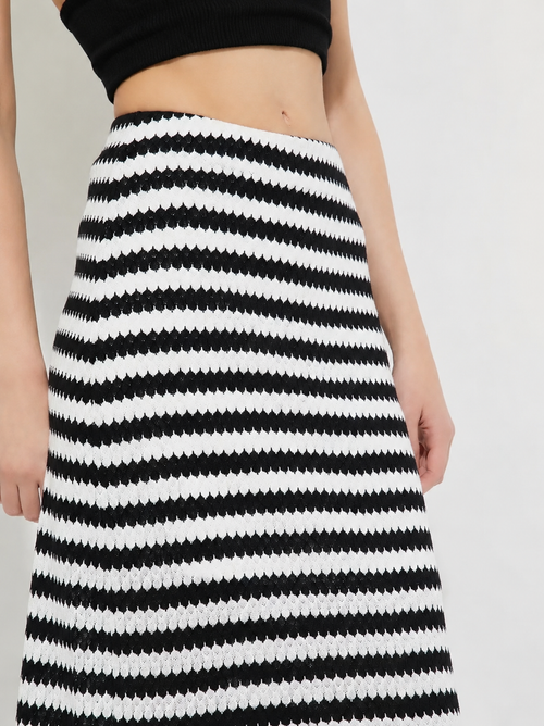 ABSTRACTPRINTED PENCIL MAXI SKIRT