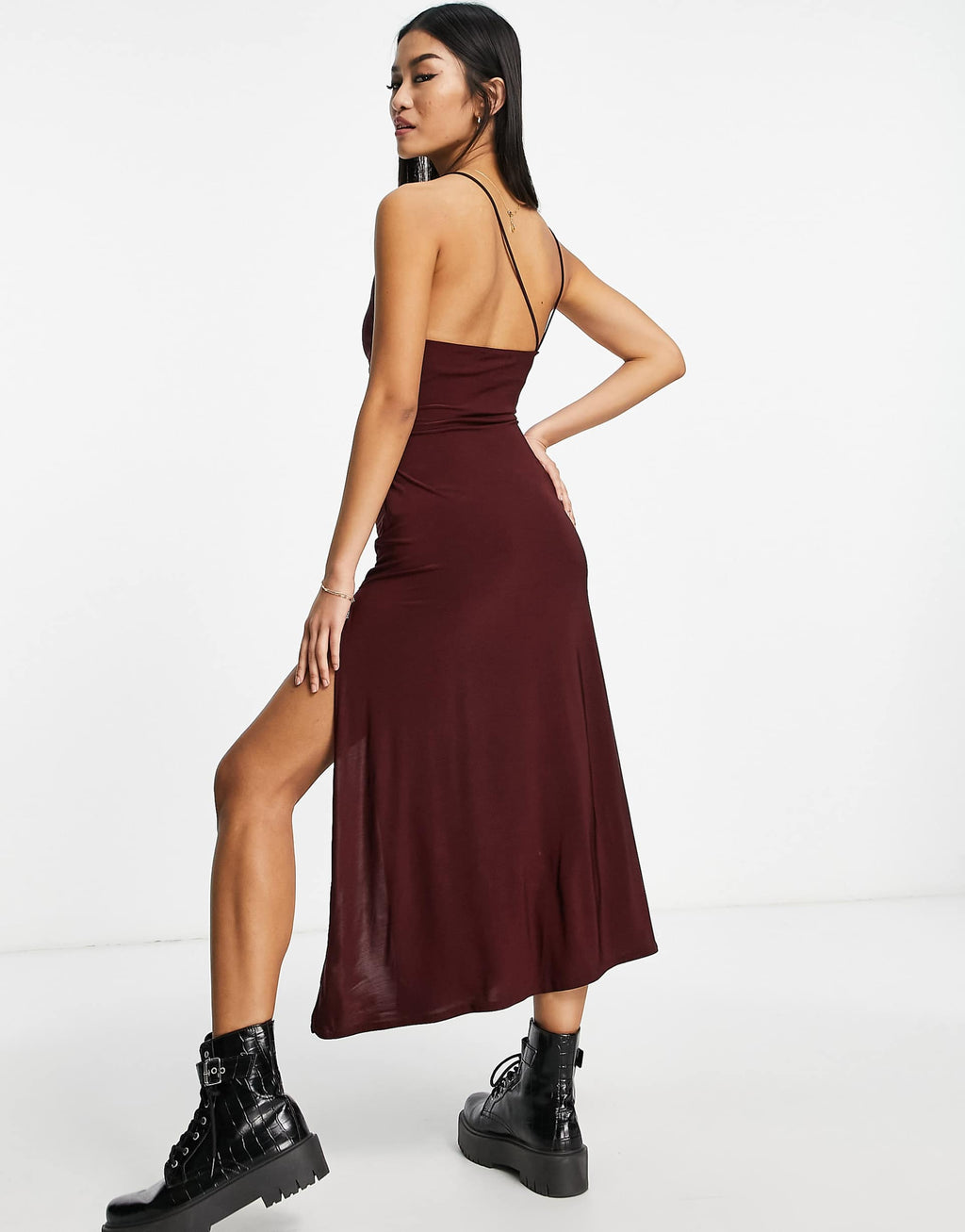 [C6] ASYMMETRIC MIDI DRESS WITH SIDE SPLIT | BURGUNDY