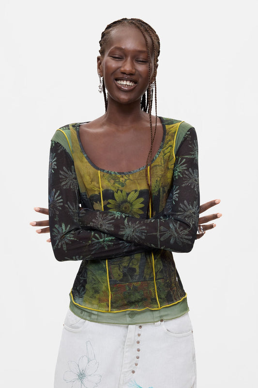 PRINTED LONG-SLEEVE T-SHIRT