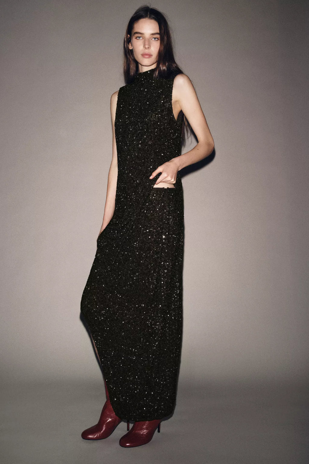 ASYMMETRIC SEQUIN SKIRT