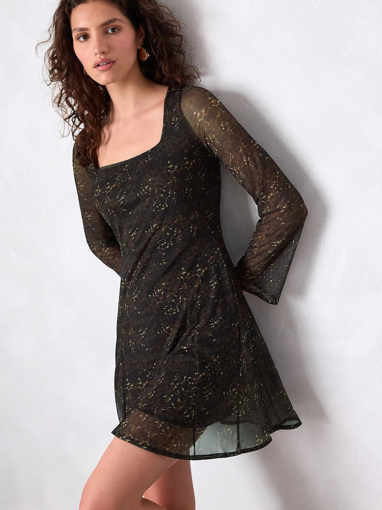 LEOPARD PRINT MINI LONG SLEEVE DRESS