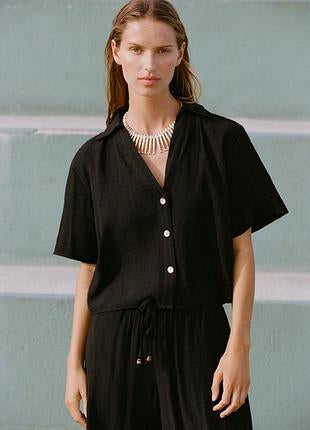 [E5] SHORT-SLEEVED BUTTON-UP CRINKLED SHIRT