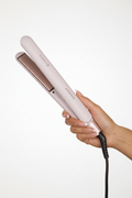 Remington ALMOND Allure Straightener - Accurate Portrait
