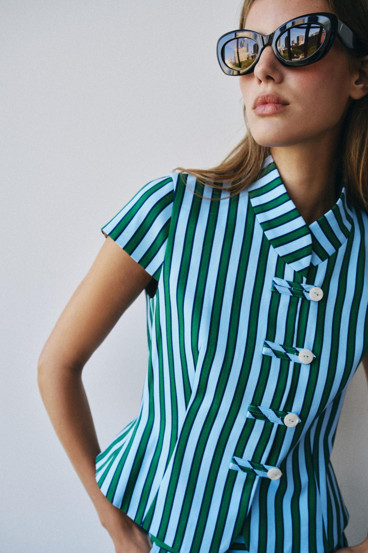 Top Zara rayé — silhouette portée